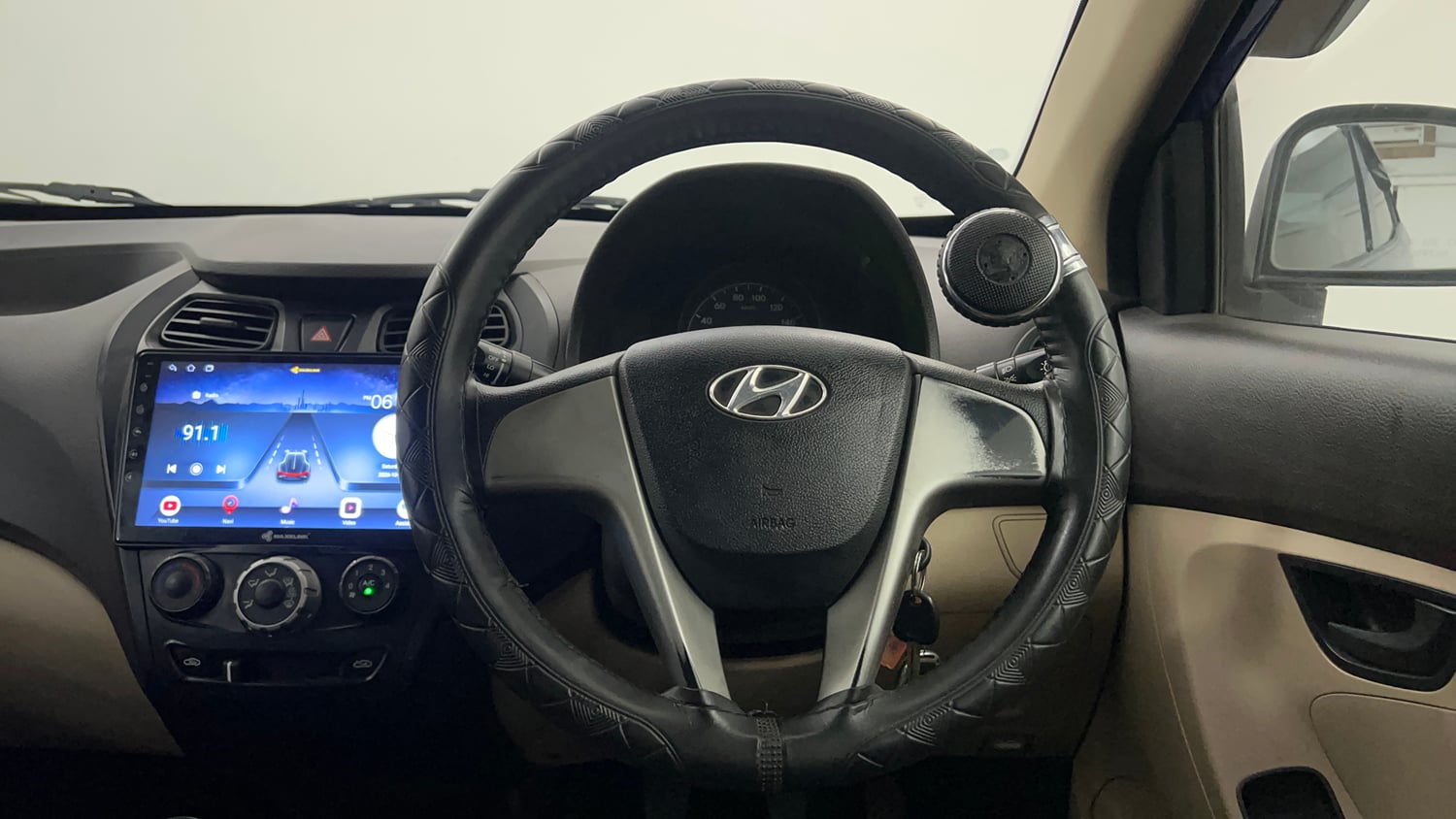 Used 2017 Hyundai Eon Era + AirBag Petrol Manual interior STEERING VIEW
