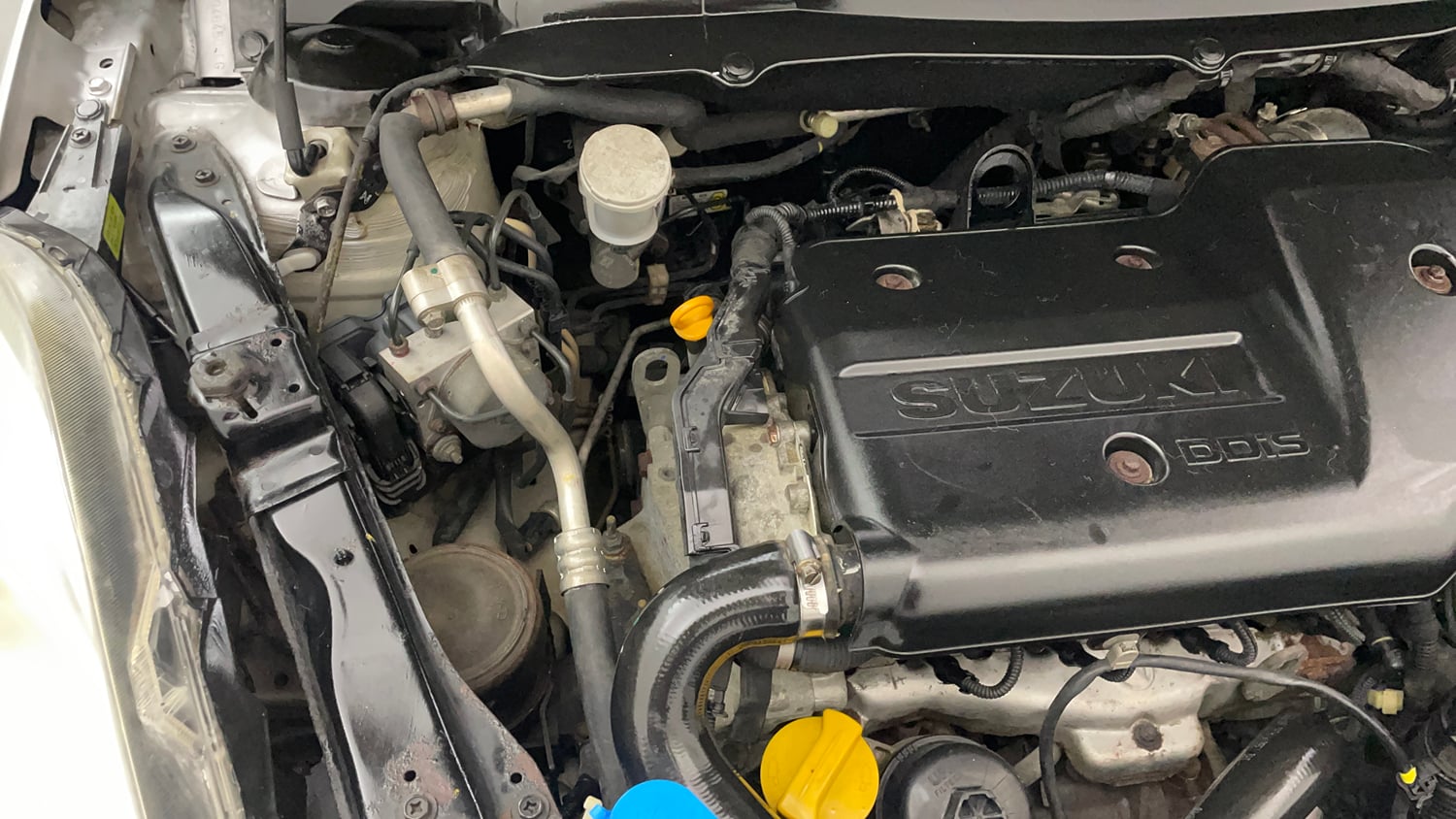 Used 2016 Maruti Suzuki Swift Dzire ZDI Diesel Manual engine ENGINE RIGHT SIDE VIEW