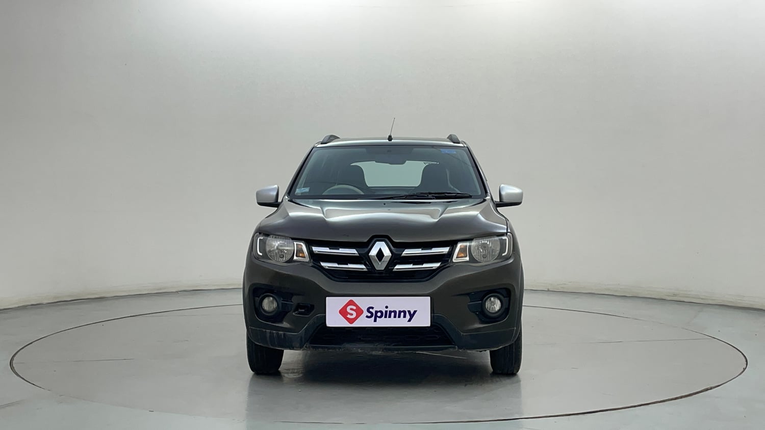 Used 2019 Renault Kwid 1.0 RXT AMT Opt Petrol Automatic exterior FRONT VIEW