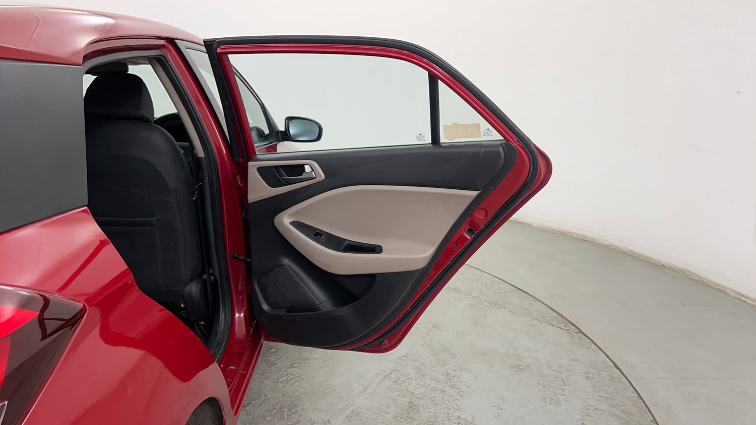 Used 2015 Hyundai Elite i20 Asta 1.2 Petrol Manual interior RIGHT REAR DOOR OPEN VIEW