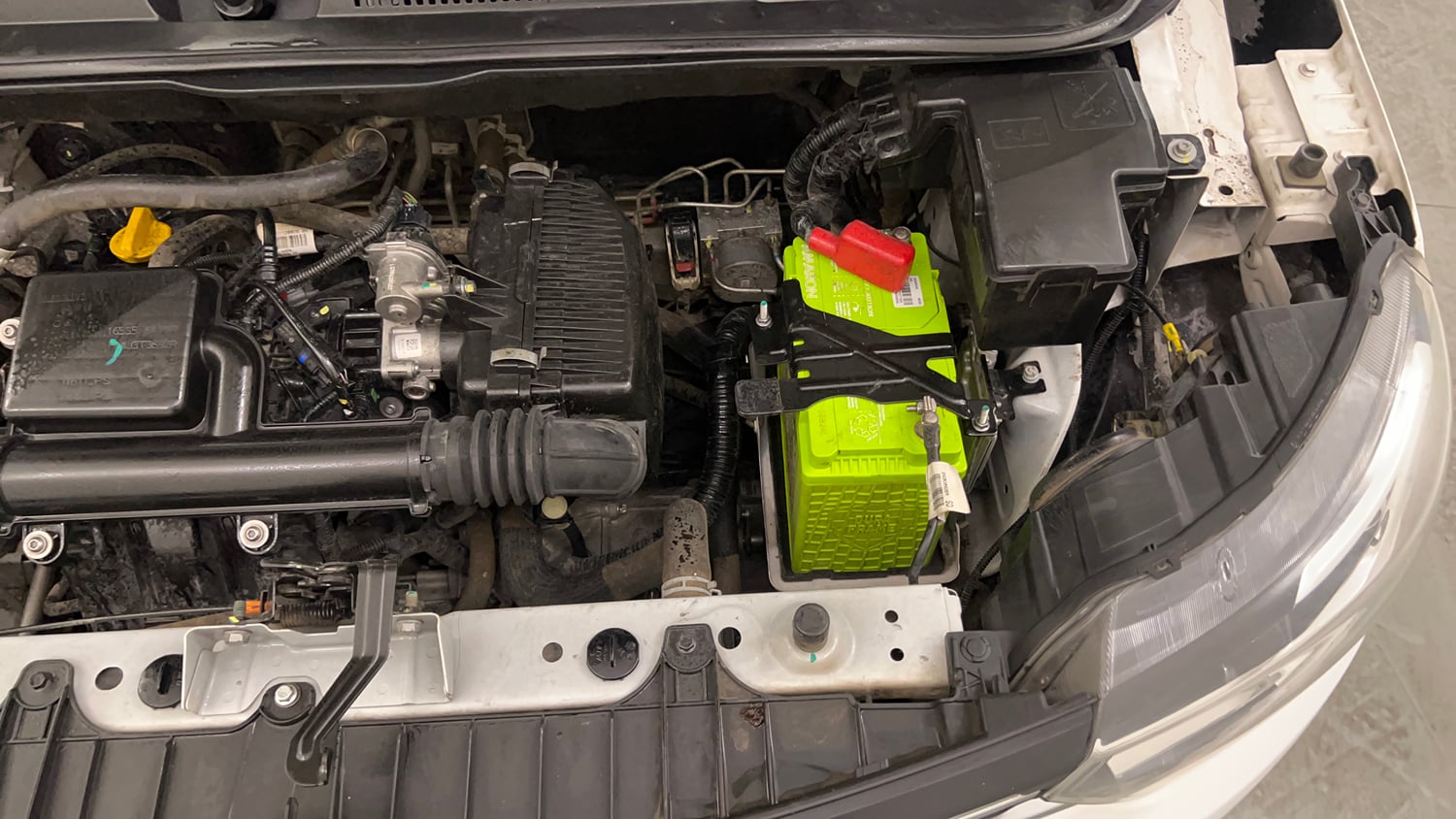 Used 2023 Renault Triber RXZ Petrol Manual engine ENGINE LEFT SIDE VIEW