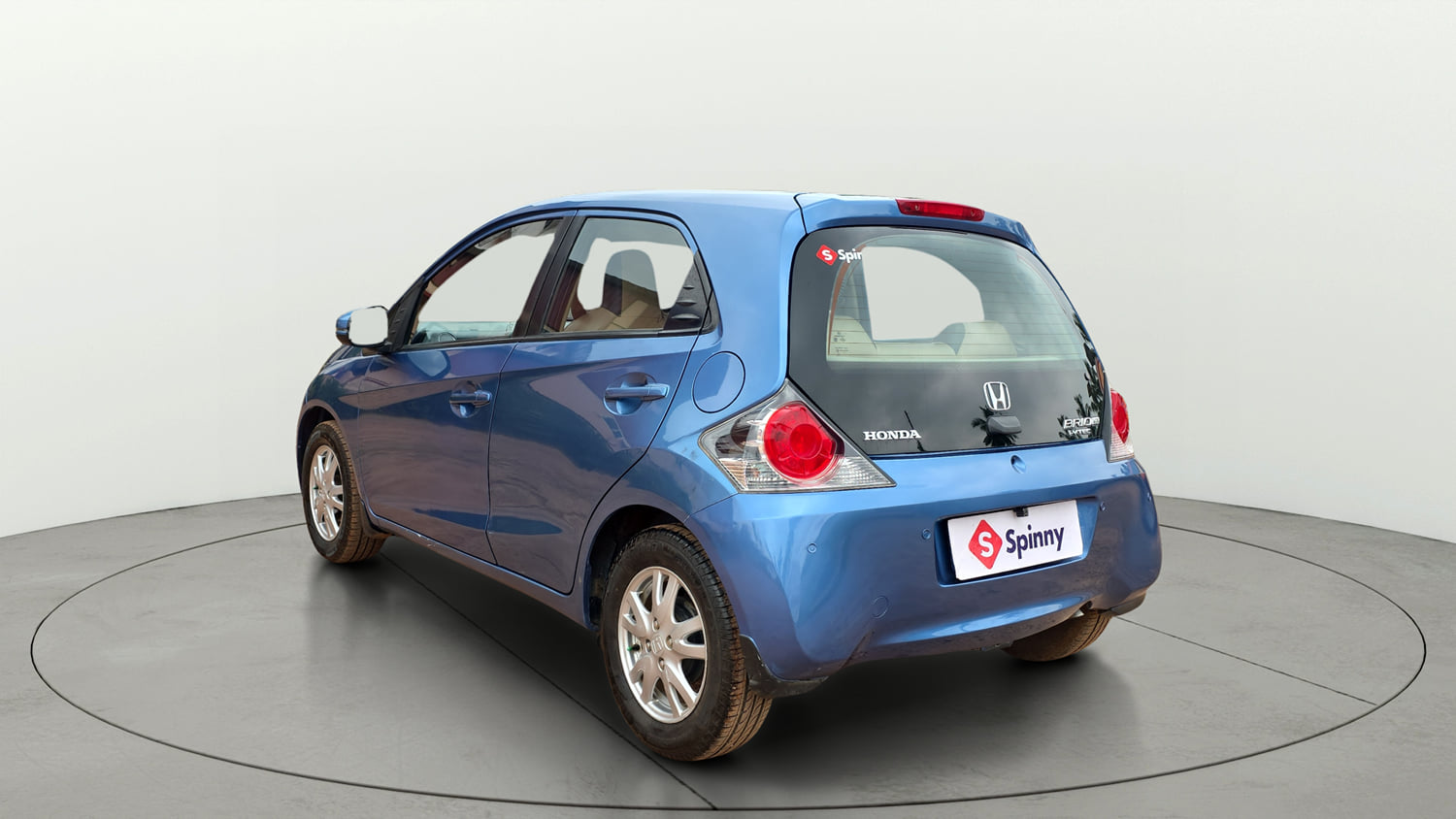 Used 2015 Honda Brio VX AT Petrol Automatic exterior LEFT REAR CORNER VIEW