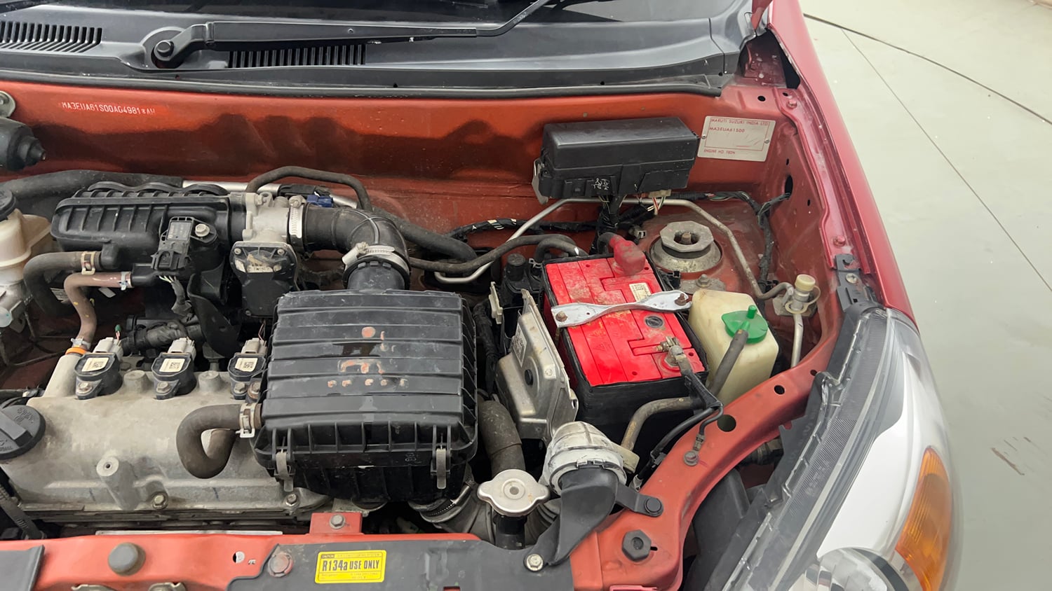Used 2017 Maruti Suzuki Alto 800 LXi Petrol Manual engine ENGINE LEFT SIDE VIEW