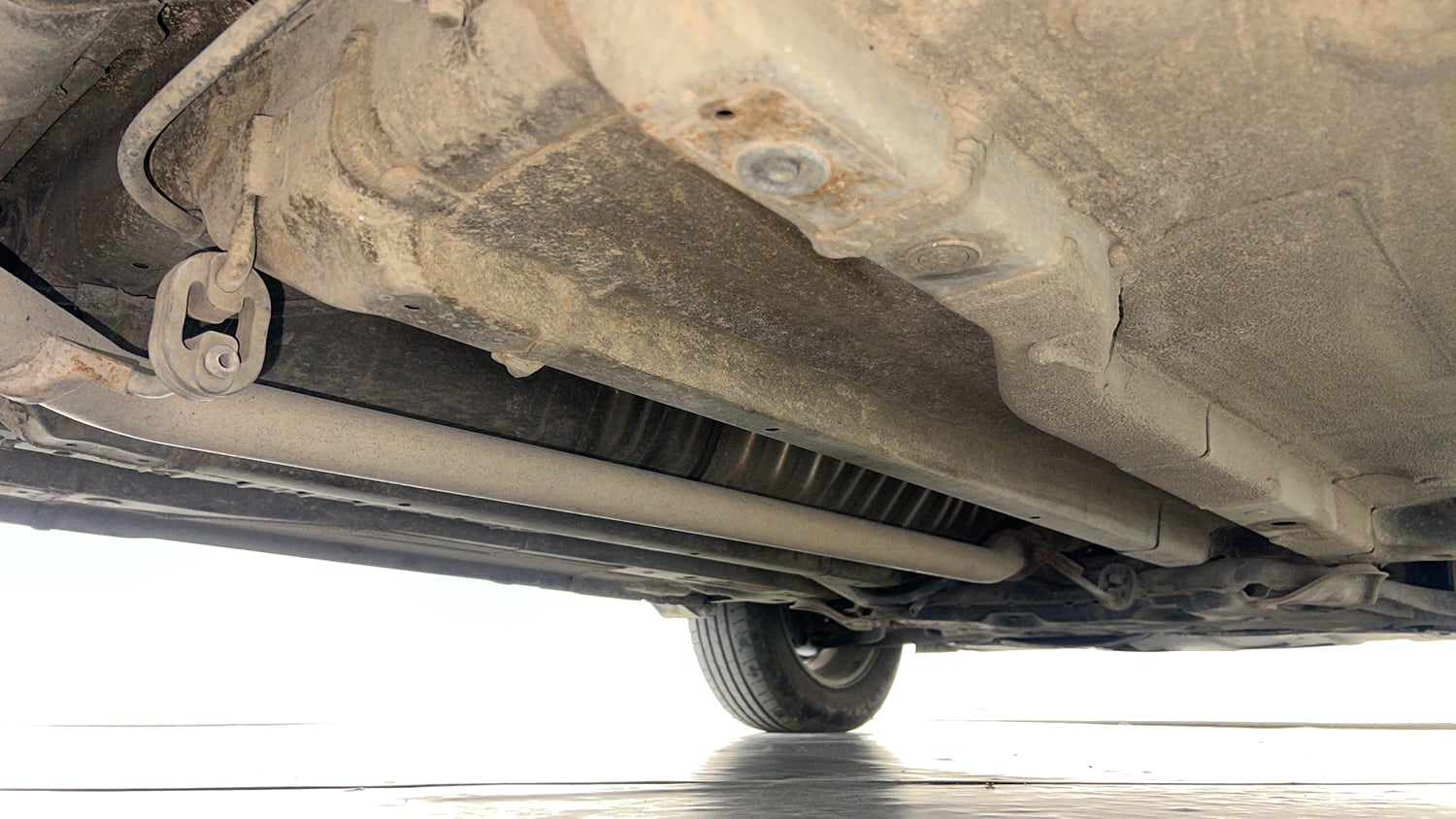 Used 2017 Hyundai Creta SX Plus 1.6 CRDI Diesel Manual extra REAR RIGHT UNDERBODY VIEW