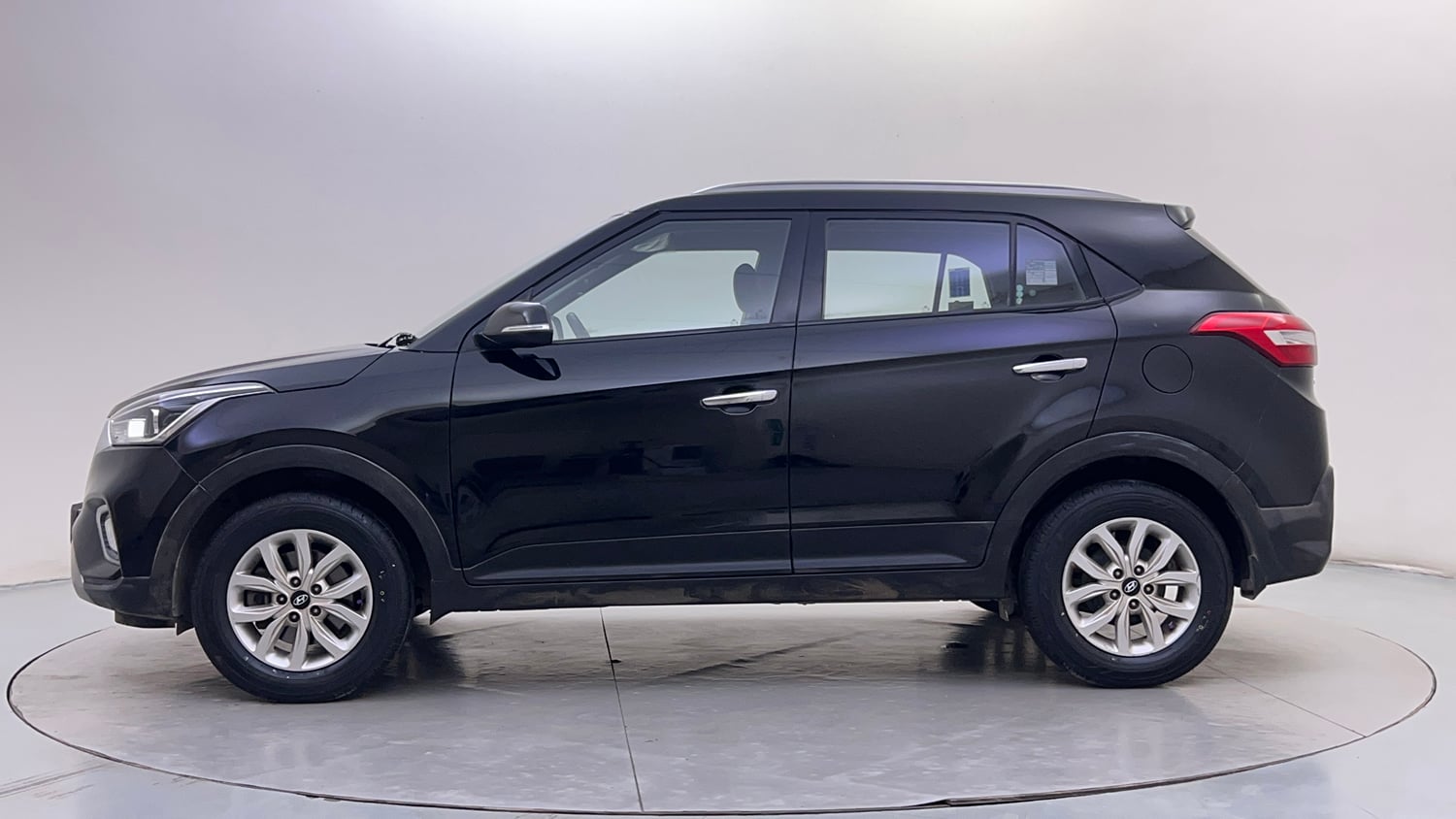 Used 2019 Hyundai Creta SX 1.6 Petrol Petrol Manual exterior LEFT SIDE VIEW