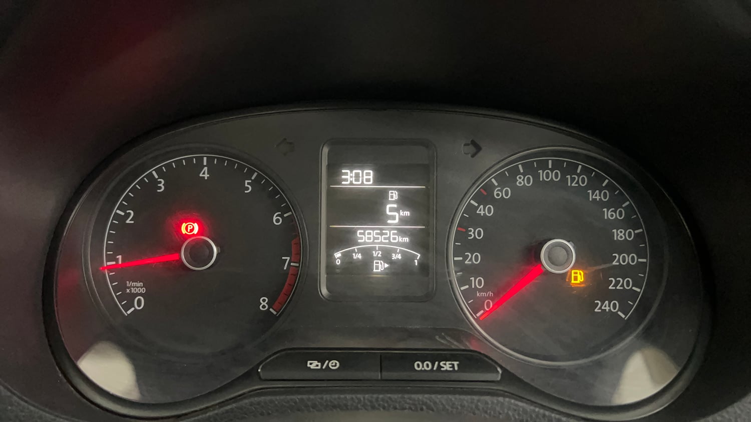 Used 2016 Volkswagen Ameo Comfortline 1.2L (P) Petrol Manual interior CLUSTERMETER VIEW