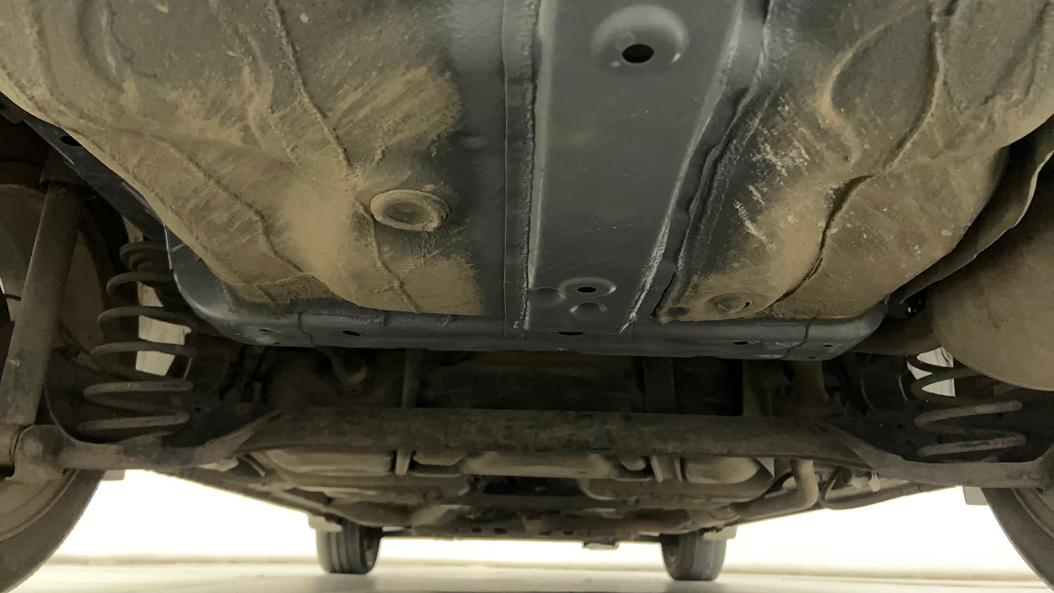 Used 2017 Honda City VX CVT Petrol Petrol Automatic extra REAR UNDERBODY VIEW (TAKEN FROM REAR)