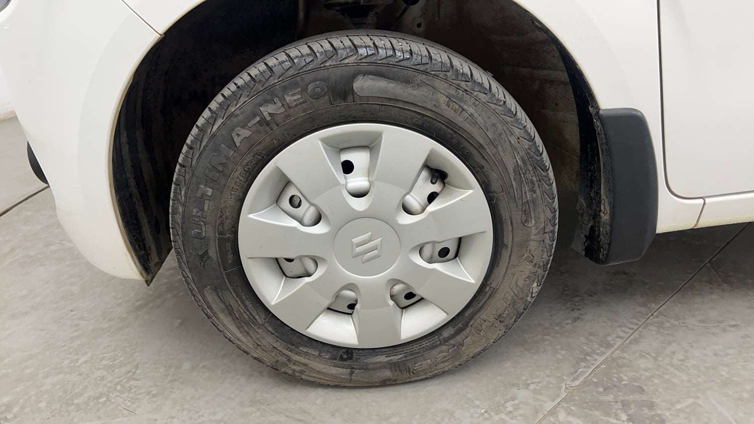 Used 2021 Maruti Suzuki Wagon R LXi 1.0 CNG Cng Manual tyres LEFT FRONT TYRE RIM VIEW