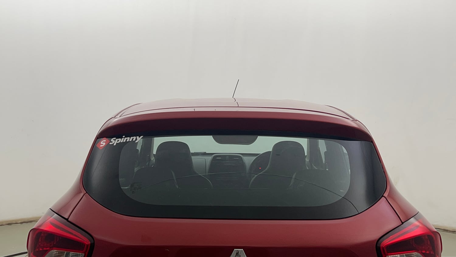Used 2017 Renault Kwid 1.0 RXT AMT Opt Petrol Automatic exterior BACK WINDSHIELD VIEW