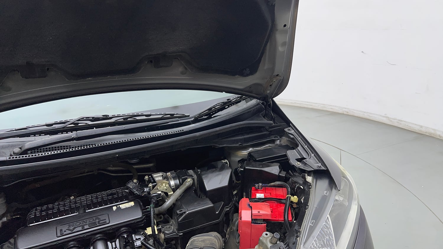 Used 2019 Honda Jazz VX Petrol Petrol Manual engine ENGINE LEFT SIDE HINGE & APRON VIEW