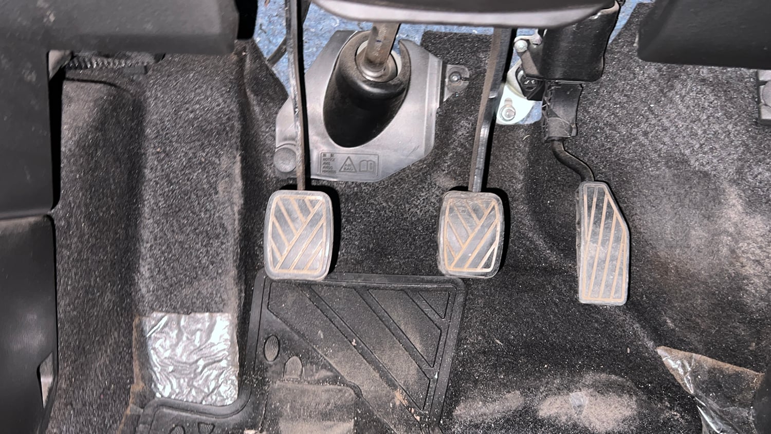 Used 2022 Maruti Suzuki Celerio ZXi Plus Petrol Manual interior PEDALS VIEW