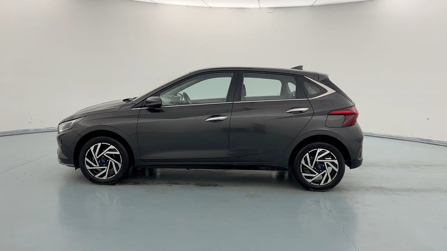 Used 2024 Hyundai New i20 Asta 1.2 MT Petrol Manual exterior LEFT SIDE VIEW