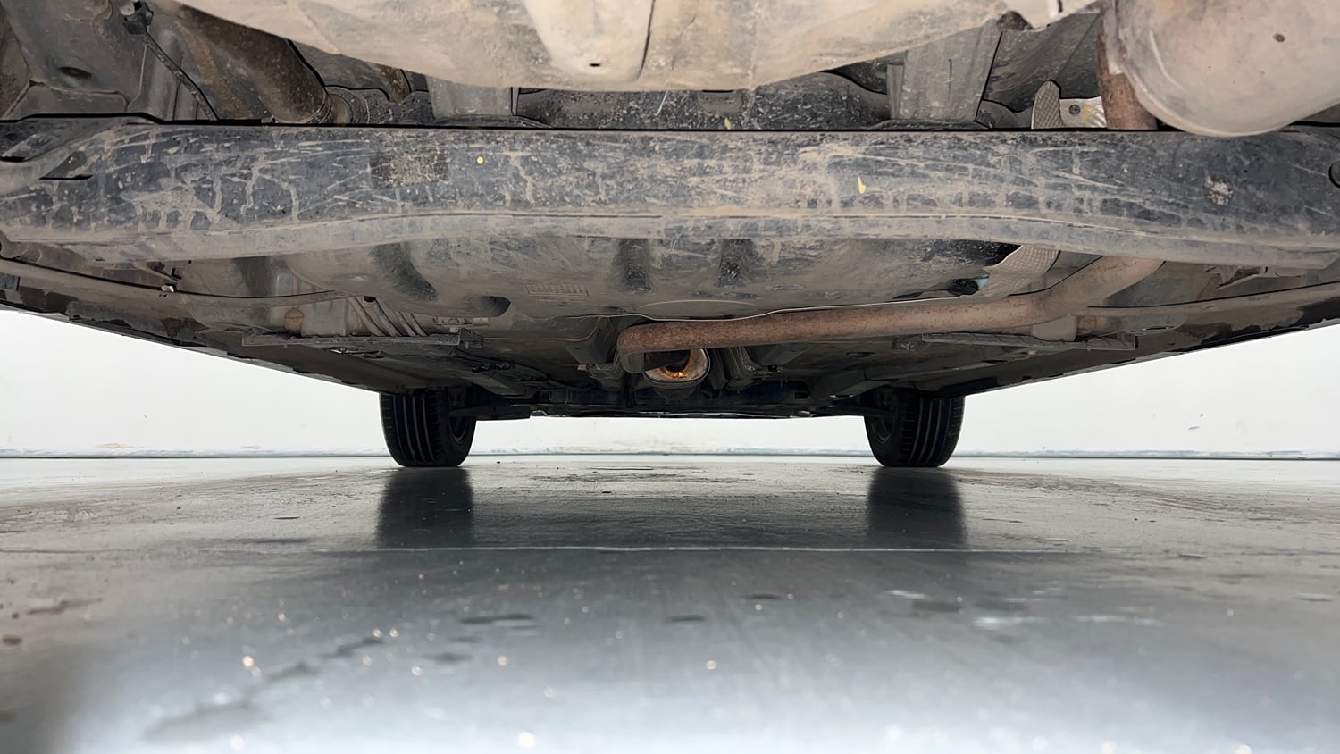 Used 2024 Hyundai New i20 Asta 1.2 MT Petrol Manual extra REAR UNDERBODY VIEW (TAKEN FROM REAR)