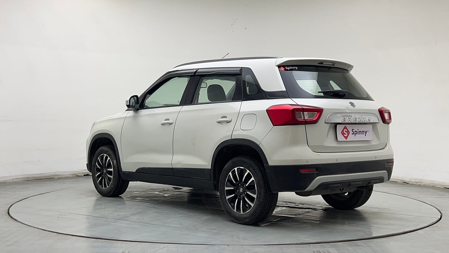 Used 2021 maruti-suzuki Vitara Brezza ZXi Plus Petrol Manual exterior LEFT REAR CORNER VIEW