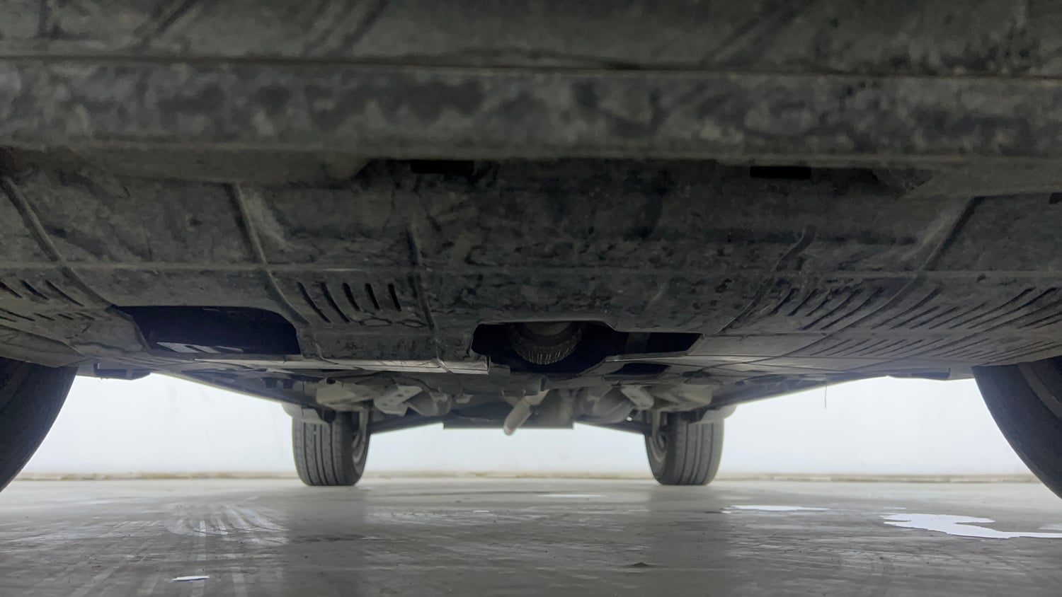 Used 2020 Jeep Compass Longitude (O) 2.0 Diesel Diesel Manual extra FRONT LEFT UNDERBODY VIEW