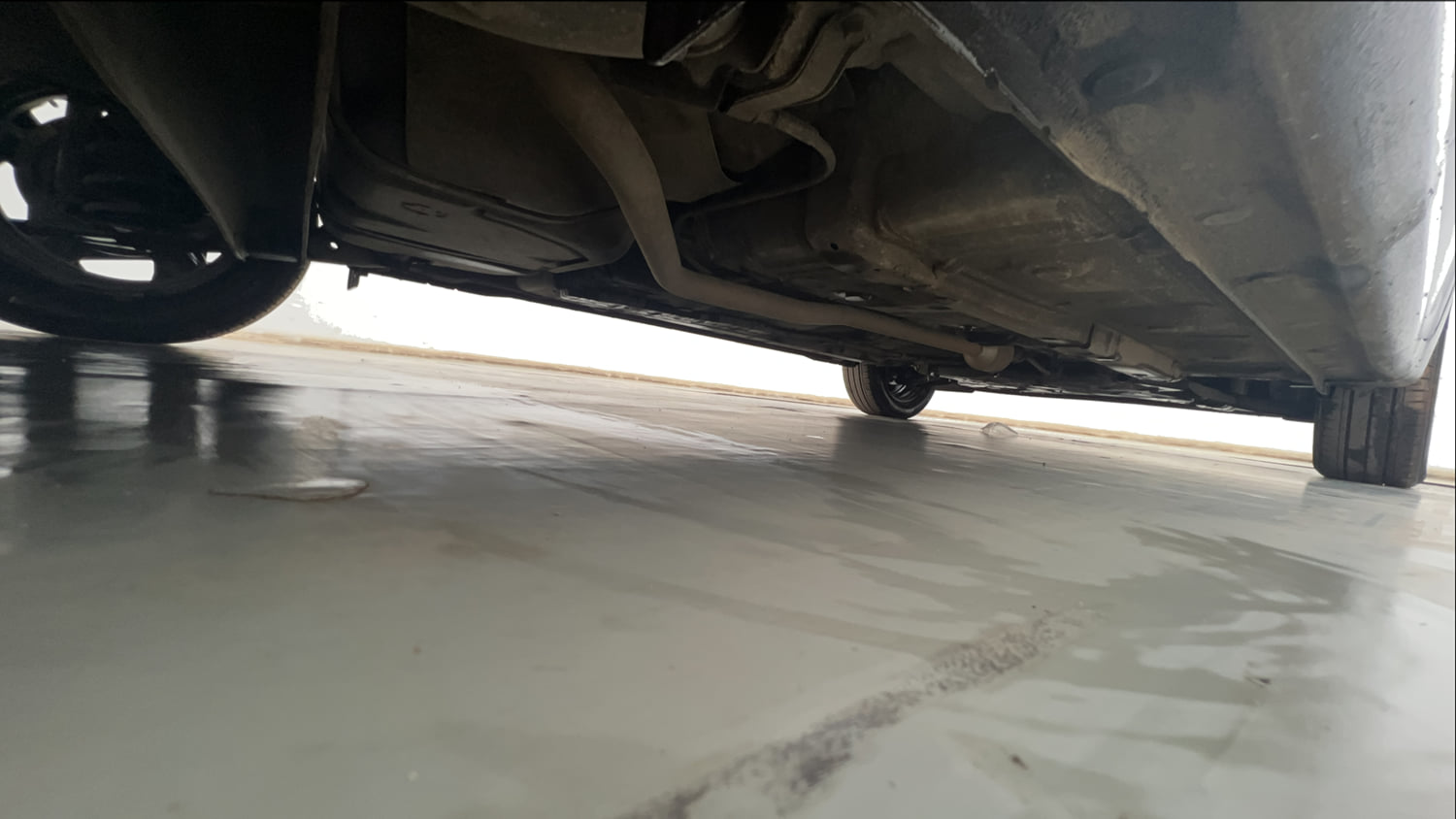Used 2026 Hyundai Grand i10 Nios Sportz 1.2 Kappa VTVT Petrol Manual extra REAR RIGHT UNDERBODY VIEW