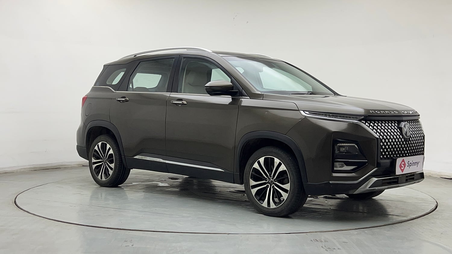 Used 2023 MG Motors Hector Sharp Pro 1.5 Turbo Petrol MT Petrol Manual exterior RIGHT FRONT CORNER VIEW