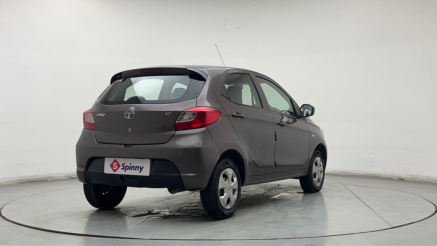Used 2019 Tata Tiago Revotron XT Petrol Manual exterior RIGHT REAR CORNER VIEW