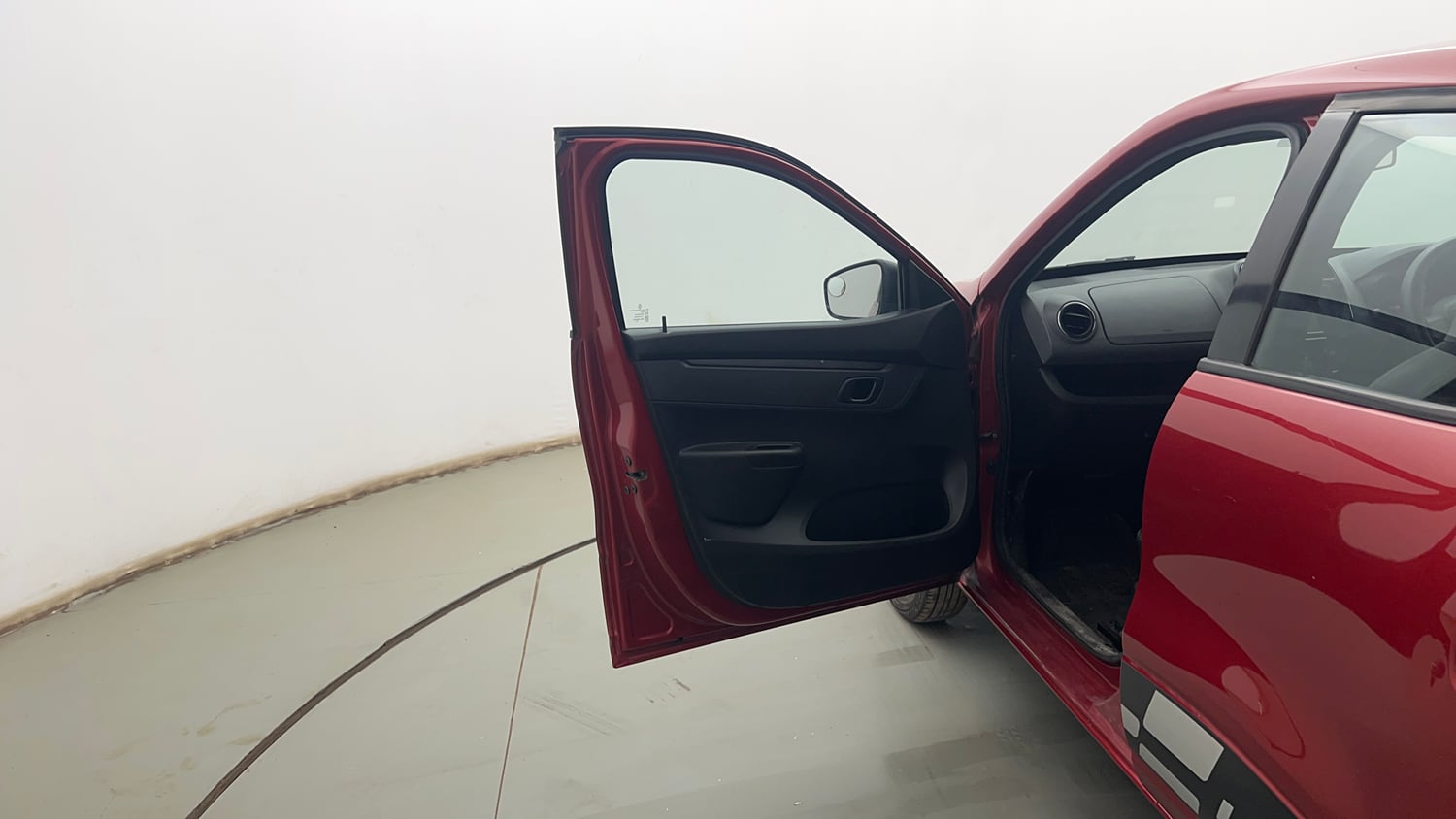 Used 2017 Renault Kwid 1.0 RXT AMT Opt Petrol Automatic interior LEFT FRONT DOOR OPEN VIEW
