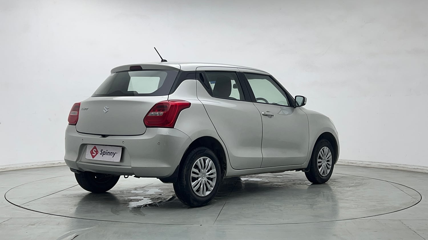Used 2021 Maruti Suzuki Swift VXi Petrol Manual exterior RIGHT REAR CORNER VIEW