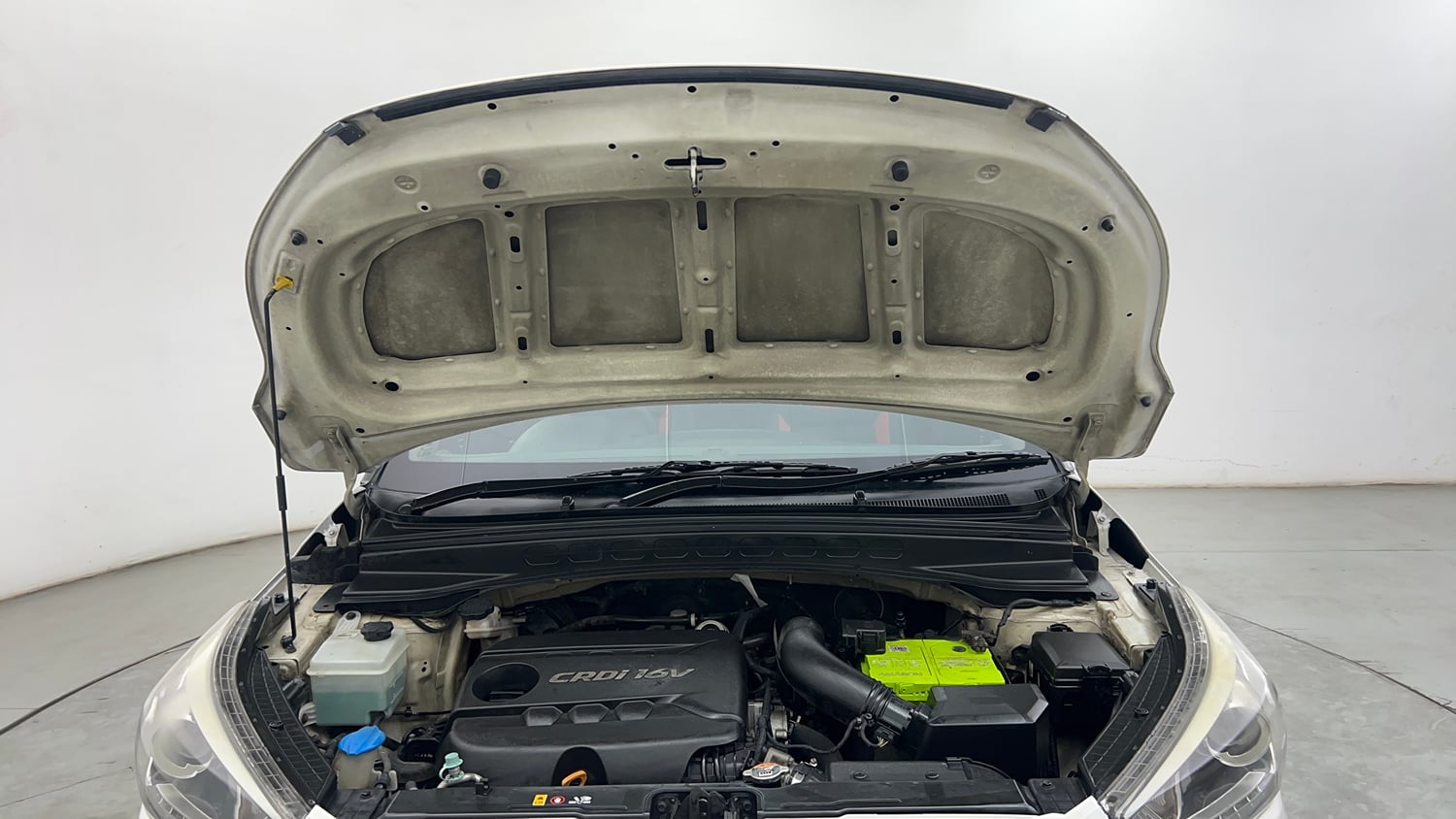 Used 2017 Hyundai Creta SX Plus 1.6 CRDI Diesel Manual engine ENGINE & BONNET OPEN FRONT VIEW