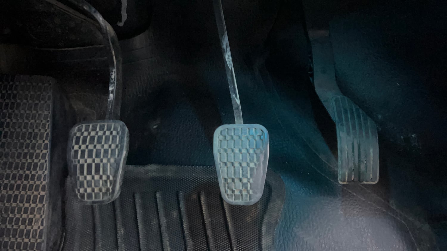 Used 2022 Tata Altroz XZ Petrol Petrol Manual interior PEDALS VIEW