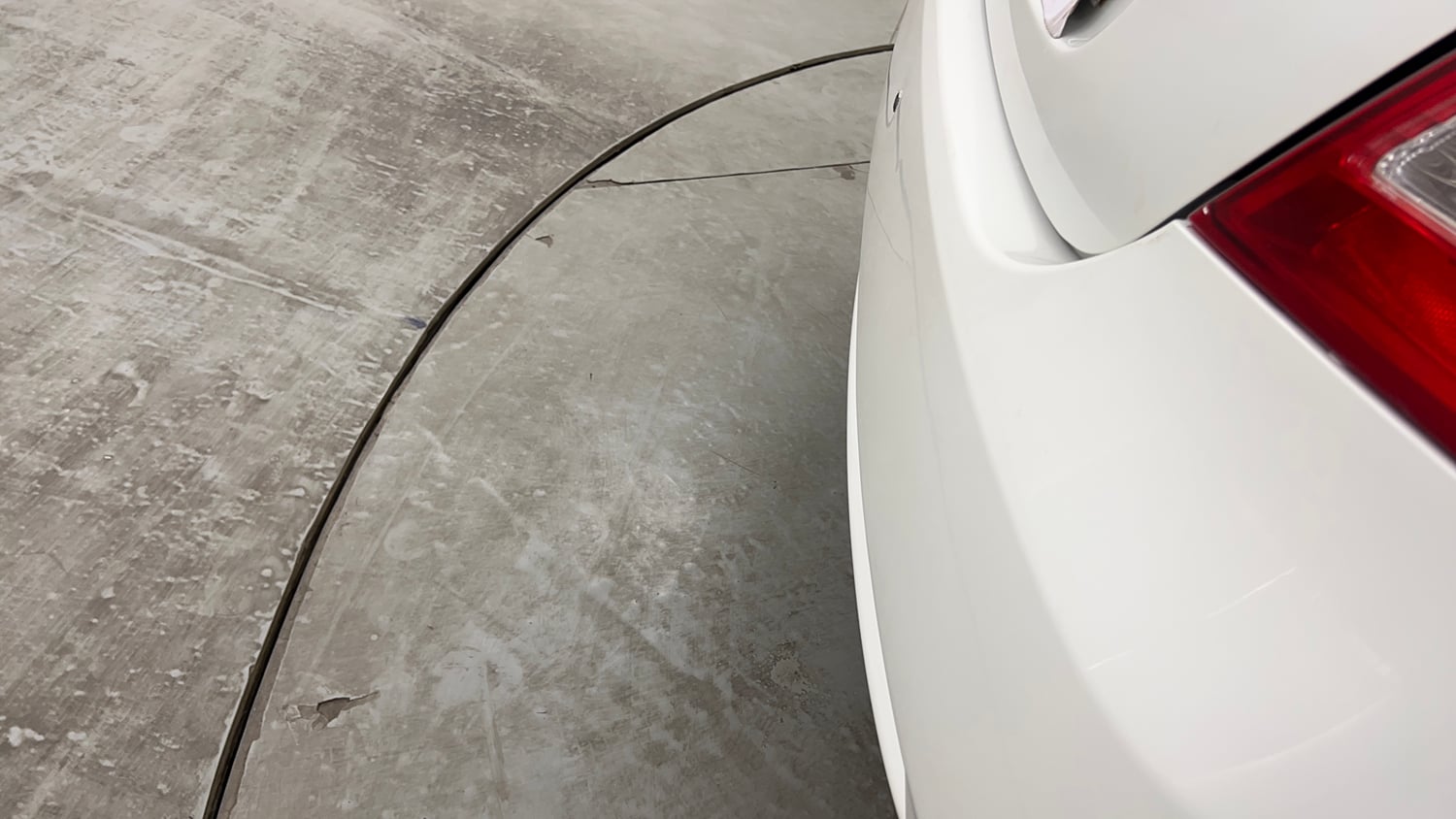 Used 2012 Maruti Suzuki Swift Dzire ZXI Petrol Manual dents MINOR SCRATCH