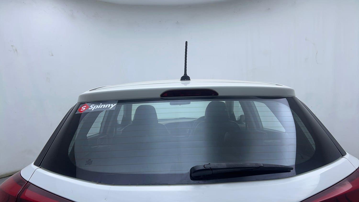 Used 2016 Hyundai Elite i20 Asta 1.4 CRDI Diesel Manual exterior BACK WINDSHIELD VIEW