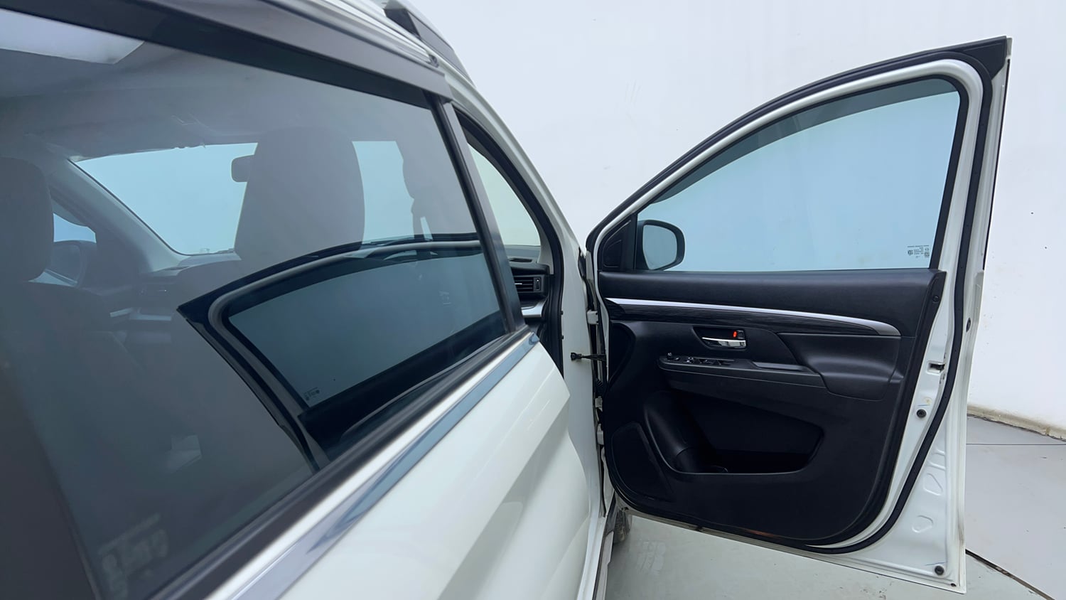 Used 2023 Maruti Suzuki XL6 Zeta AT Petrol Petrol Automatic interior RIGHT FRONT DOOR OPEN VIEW