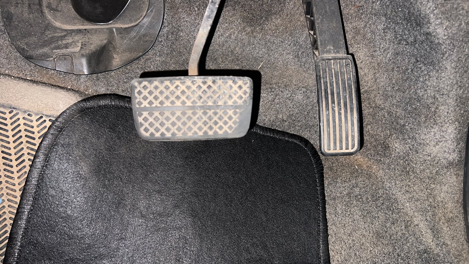 Used 2019 Honda Amaze 1.2 V CVT Petrol Petrol Automatic interior PEDALS VIEW