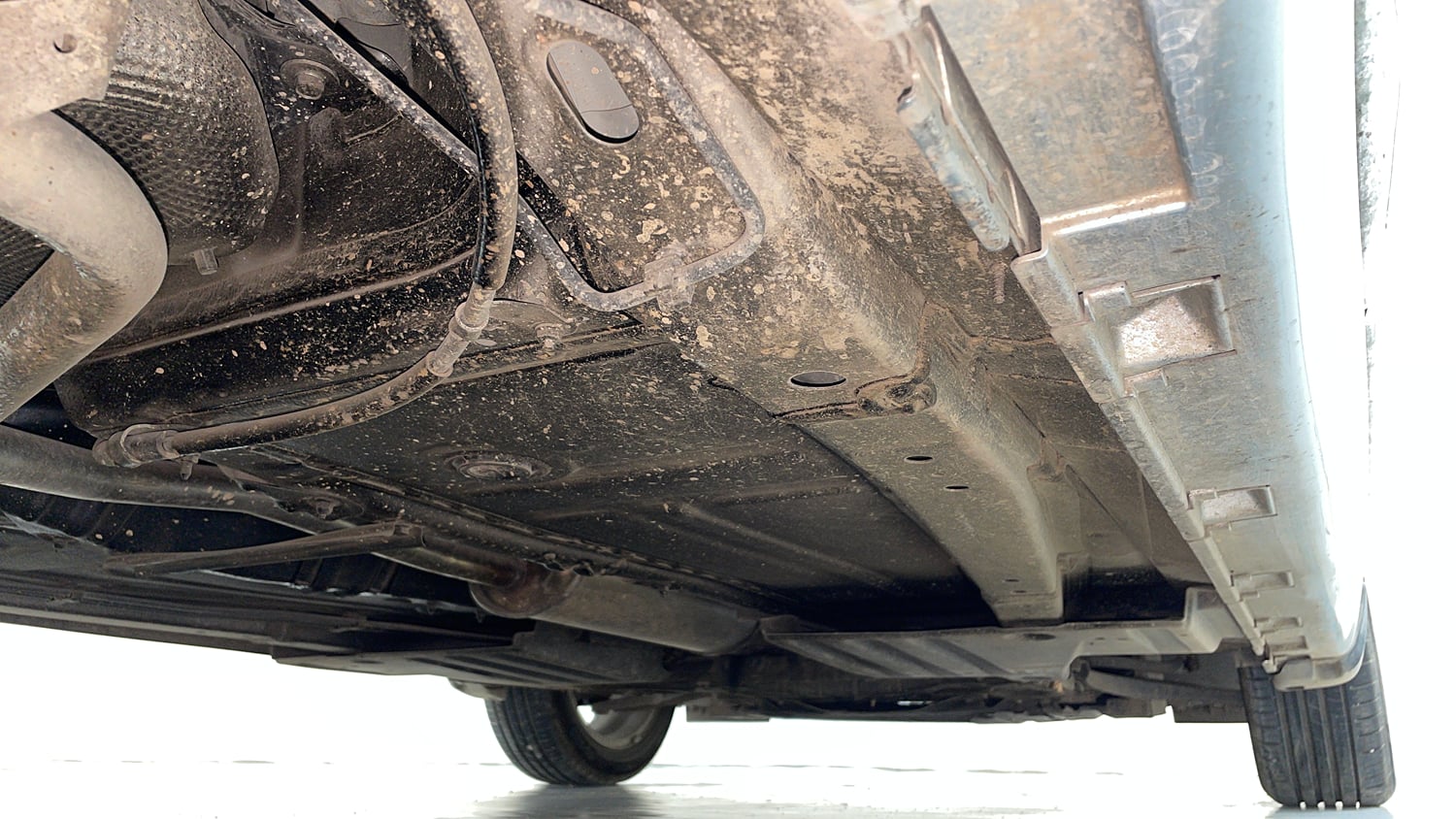 Used 2024 Maruti Suzuki Baleno Alpha AGS Petrol Automatic extra REAR RIGHT UNDERBODY VIEW