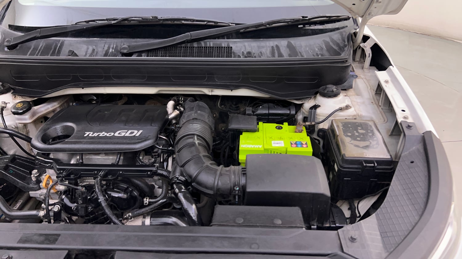 Used 2020 Hyundai Venue SX 1.0 Turbo Petrol Manual engine ENGINE LEFT SIDE HINGE & APRON VIEW
