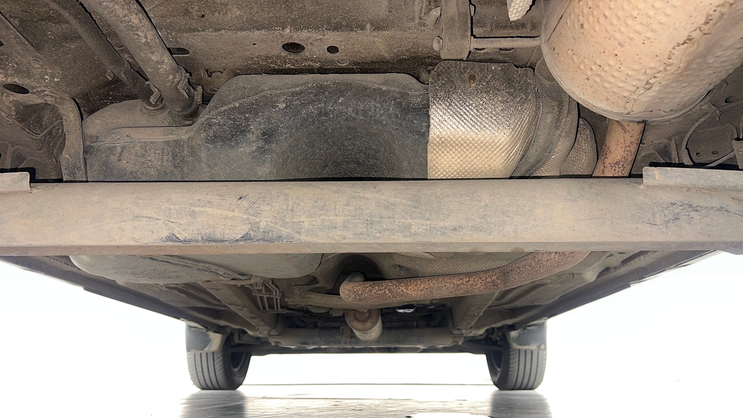 Used 2018 Ford EcoSport Trend + 1.5L Ti-VCT AT Petrol Automatic extra REAR UNDERBODY VIEW (TAKEN FROM REAR)