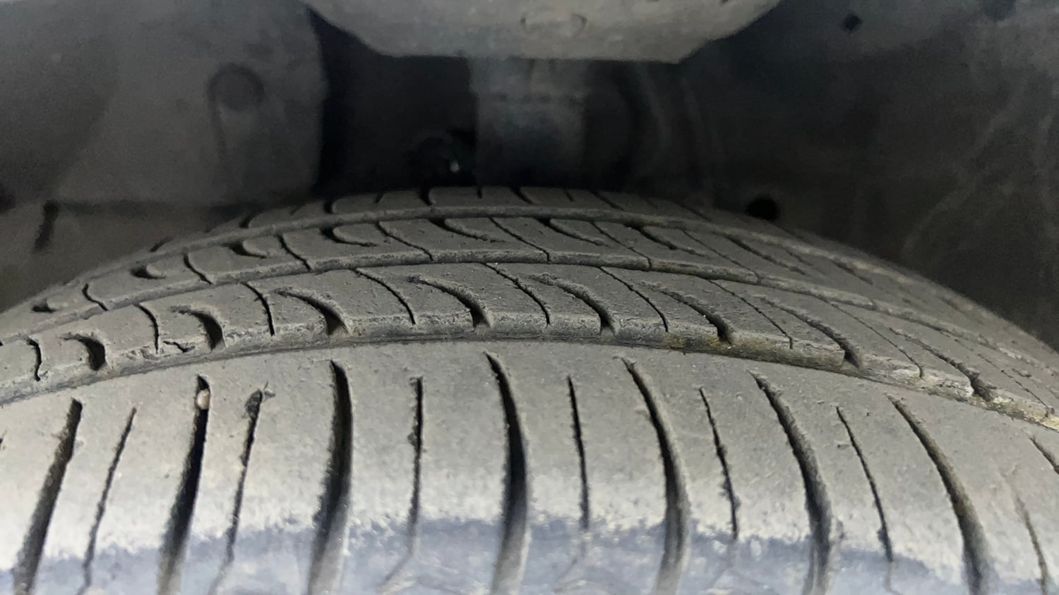 Used 2018 Honda Jazz VX CVT Petrol Petrol Automatic tyres LEFT FRONT TYRE TREAD VIEW