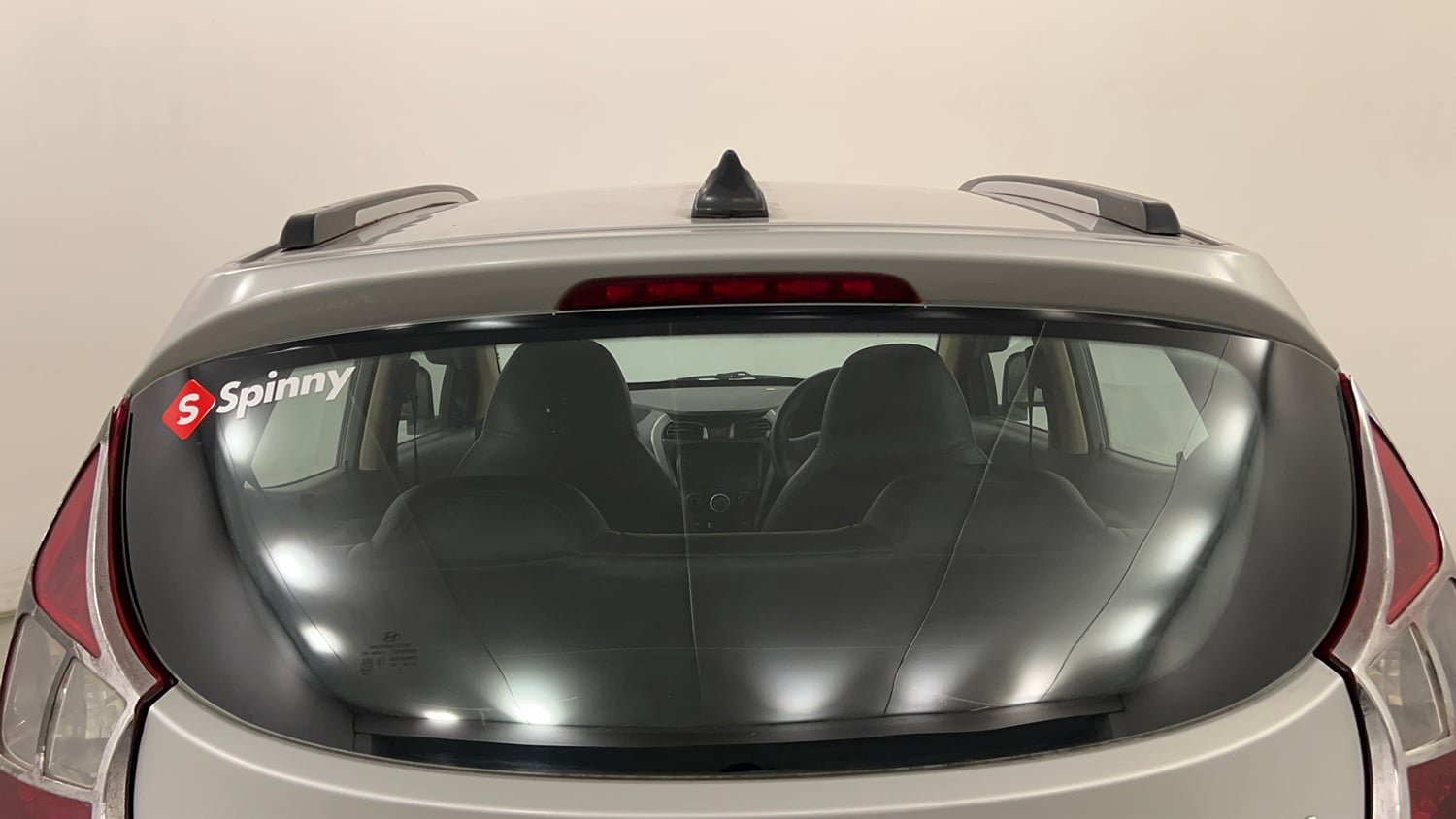 Used 2018 Hyundai Eon Era + Petrol Manual exterior BACK WINDSHIELD VIEW