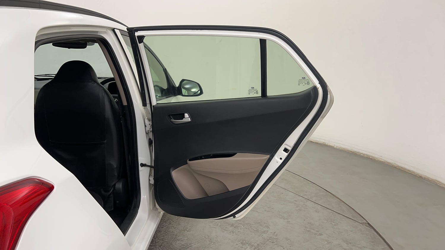 Used 2015 Hyundai Grand i10 Sportz AT 1.2 Kappa VTVT Petrol Automatic interior RIGHT REAR DOOR OPEN VIEW
