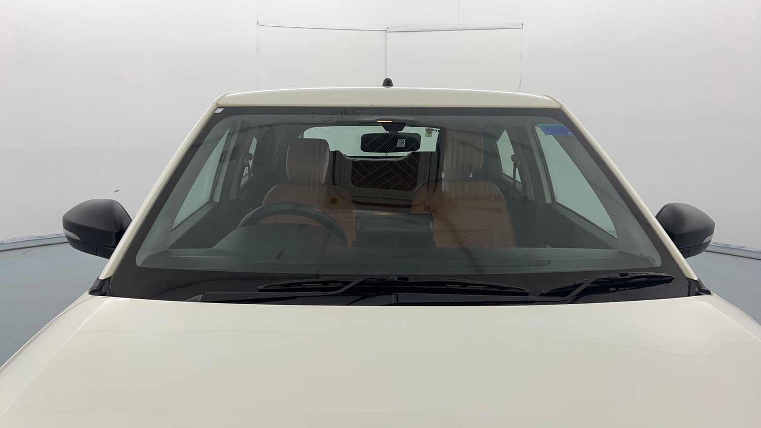 Used 2023 Tata Punch Pure MT Petrol Manual exterior FRONT WINDSHIELD VIEW