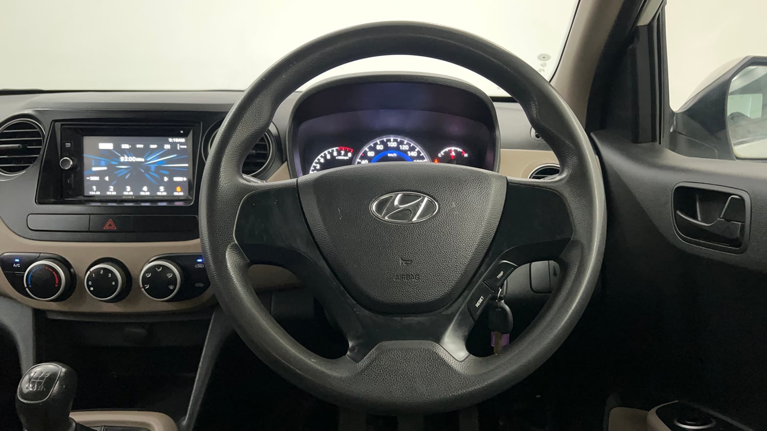Used 2018 Hyundai Grand i10 Magna 1.2 Kappa VTVT Petrol Manual interior STEERING VIEW