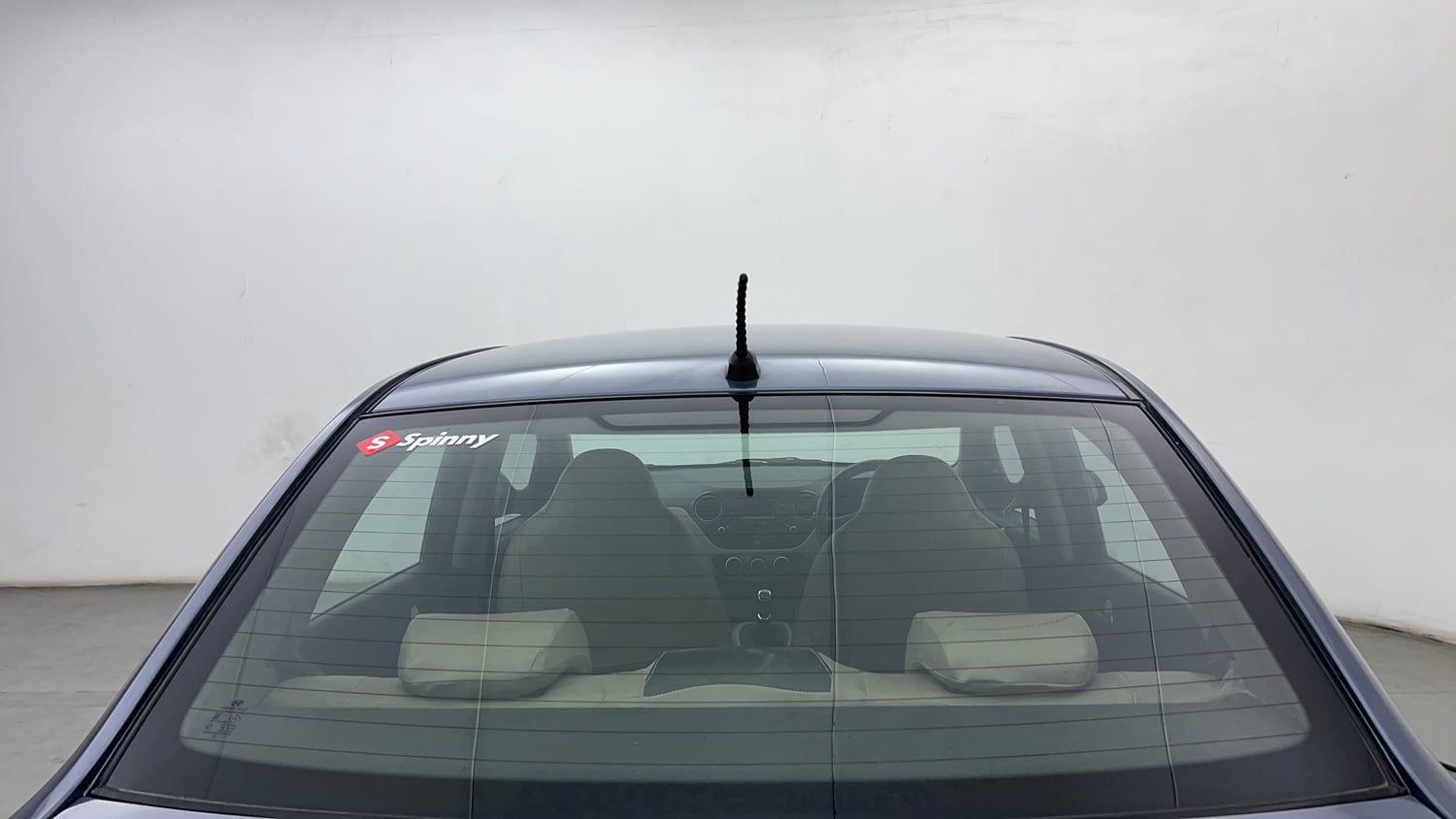 Used 2015 Hyundai Xcent S 1.2 Petrol Manual exterior BACK WINDSHIELD VIEW