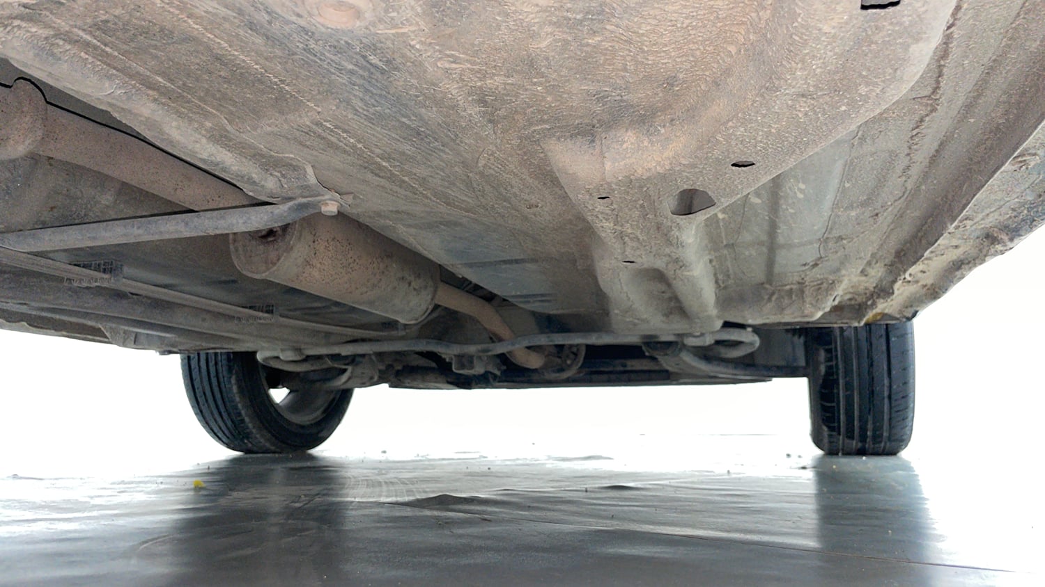 Used 2021 Tata Tiago XZ Plus Petrol Manual extra REAR RIGHT UNDERBODY VIEW