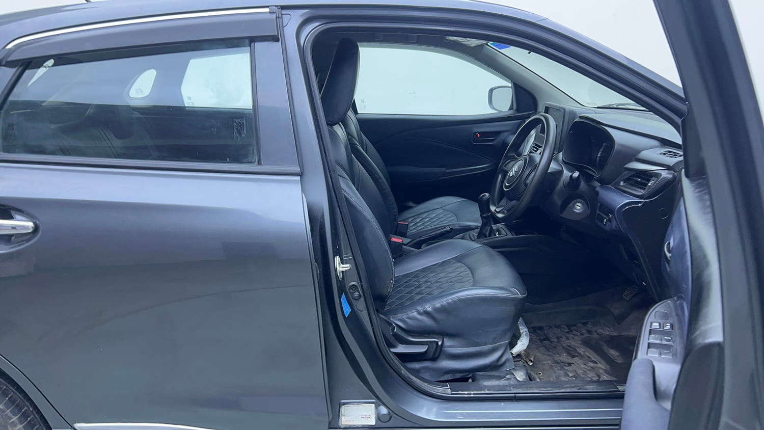 Used 2022 Maruti Suzuki Baleno Sigma MT Petrol Manual interior RIGHT SIDE FRONT DOOR CABIN VIEW