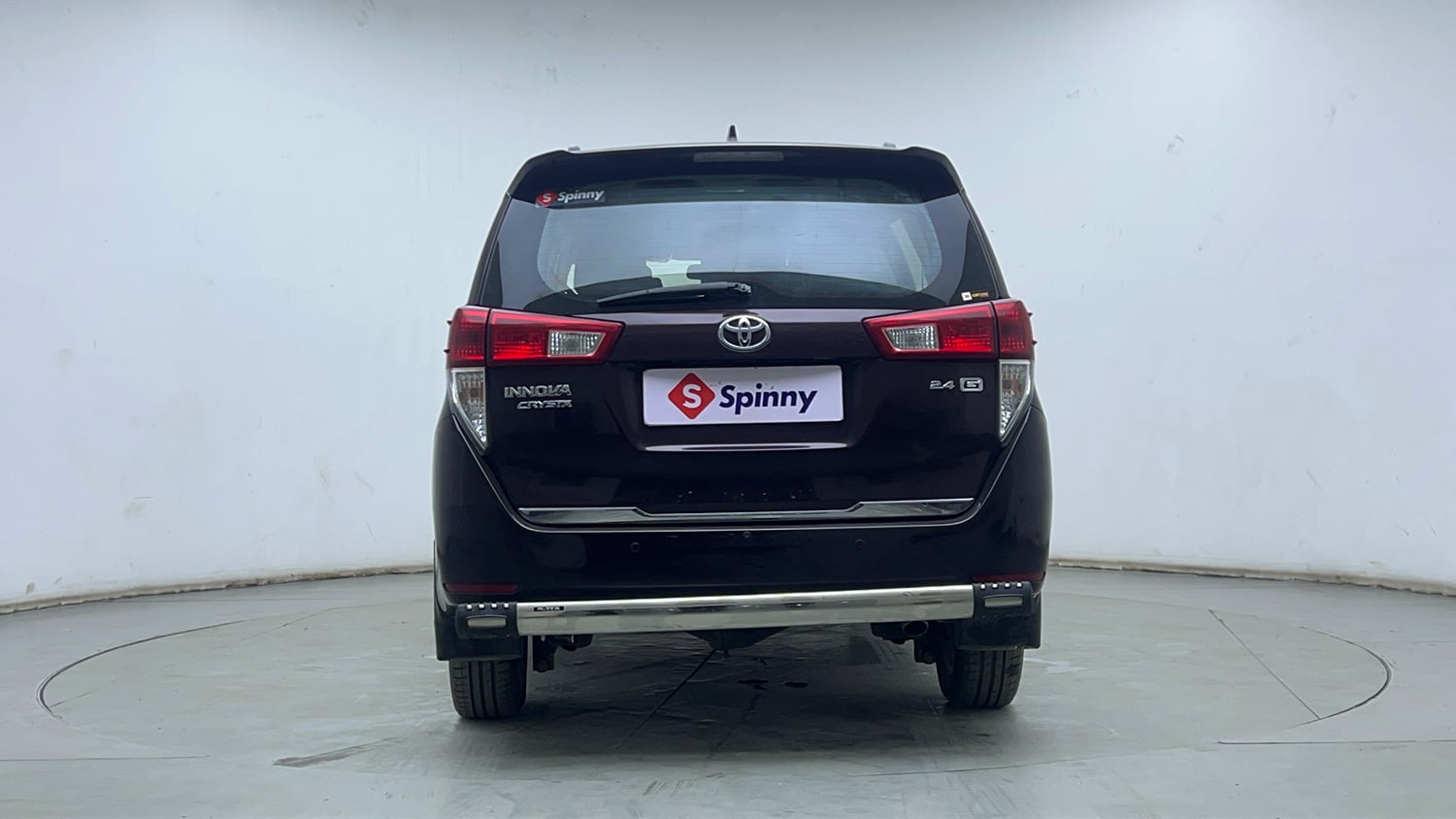 Used 2016 Toyota Innova Crysta 2.4 G 7 STR Diesel Manual exterior BACK VIEW