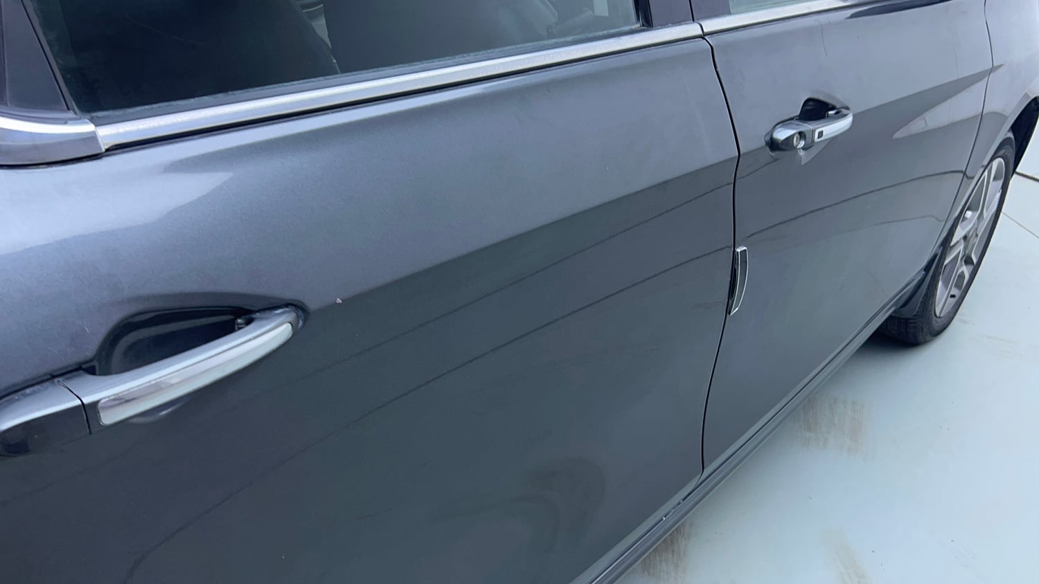 Used 2023 Tata Tigor XZ Plus Petrol Manual dents MINOR SCRATCH