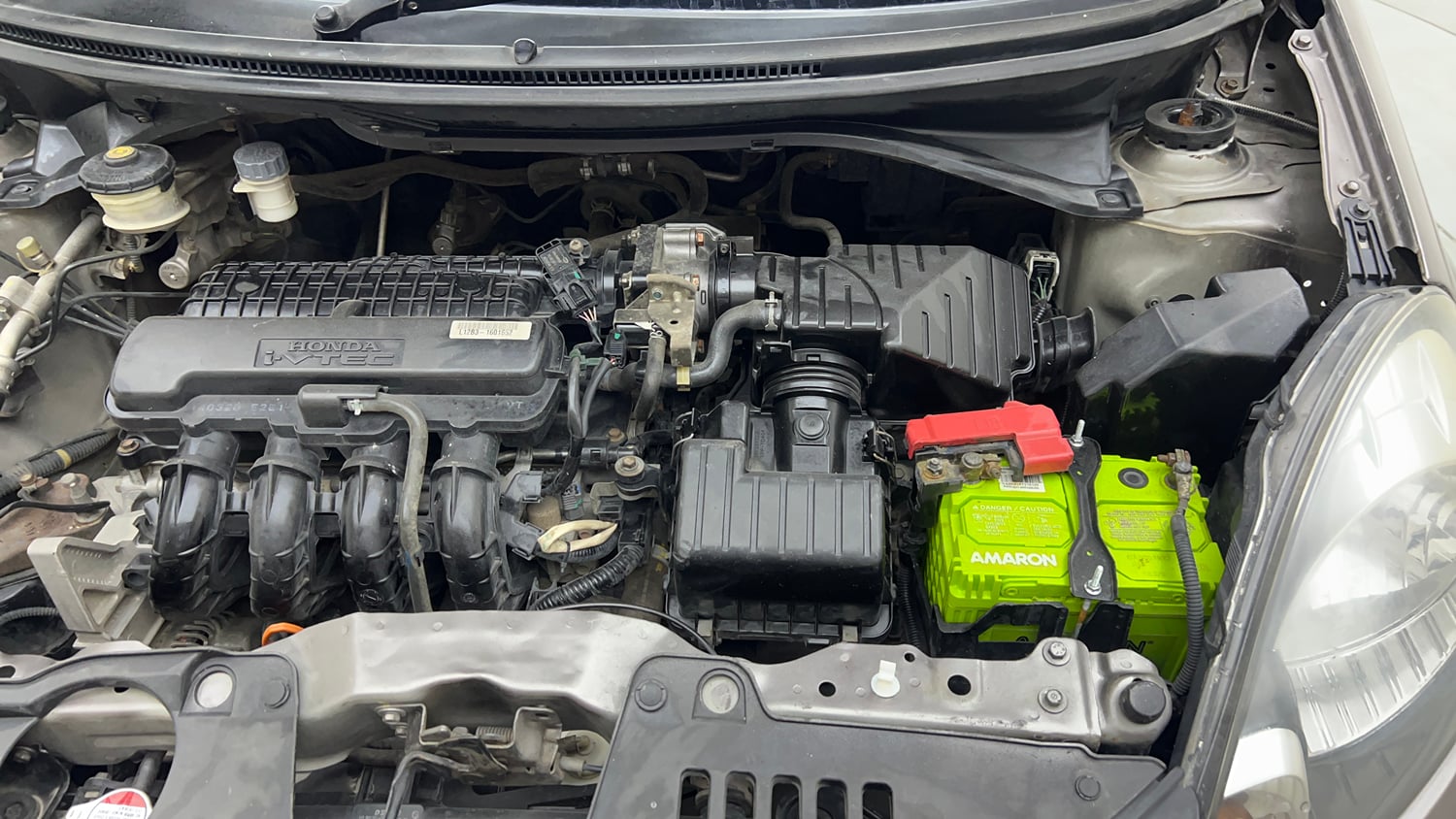 Used 2014 Honda Amaze 1.2 S i-VTEC Petrol Manual engine ENGINE LEFT SIDE VIEW