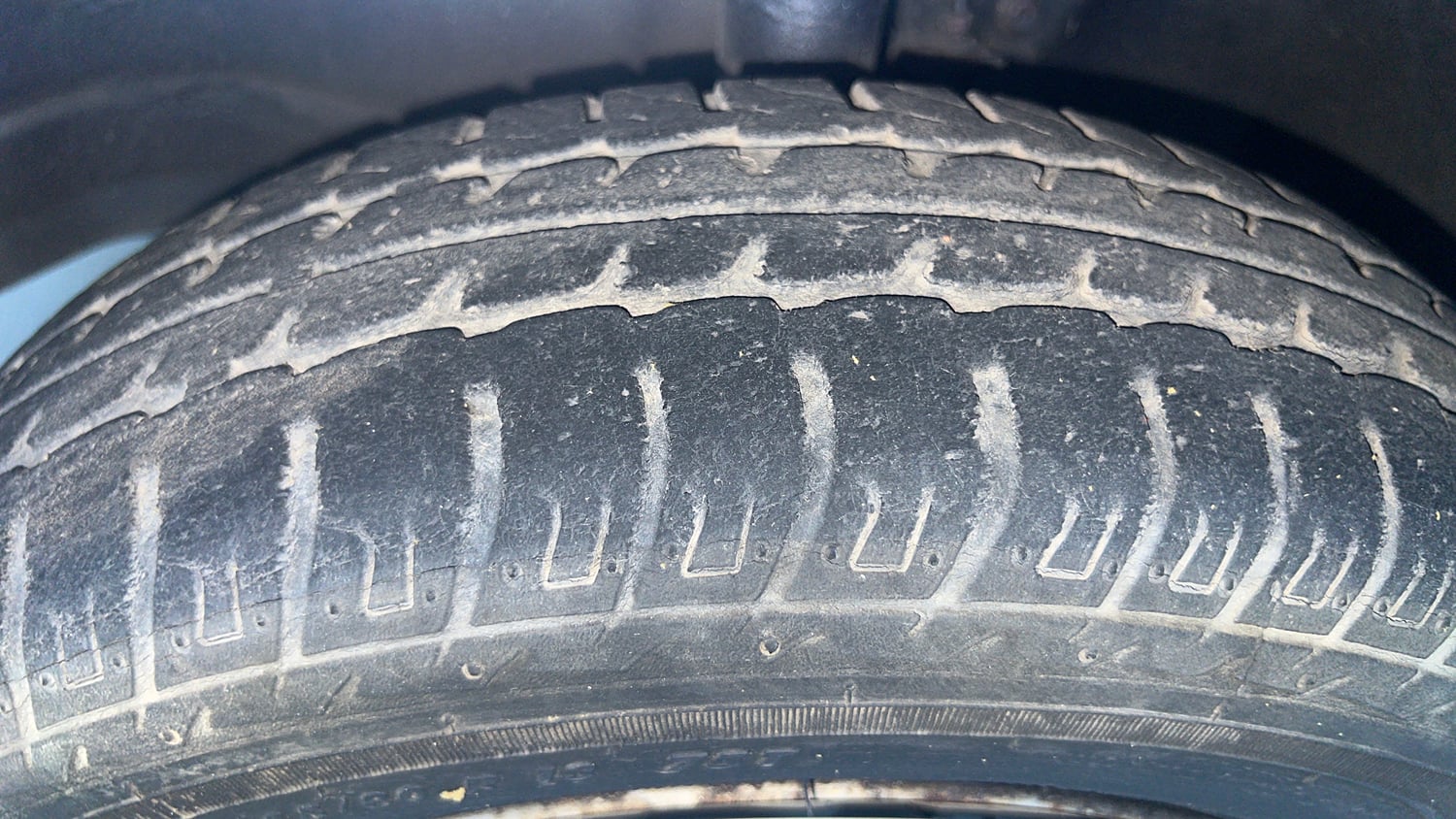 Used 2018 Maruti Suzuki Wagon R LXI CNG Cng Manual tyres LEFT FRONT TYRE TREAD VIEW