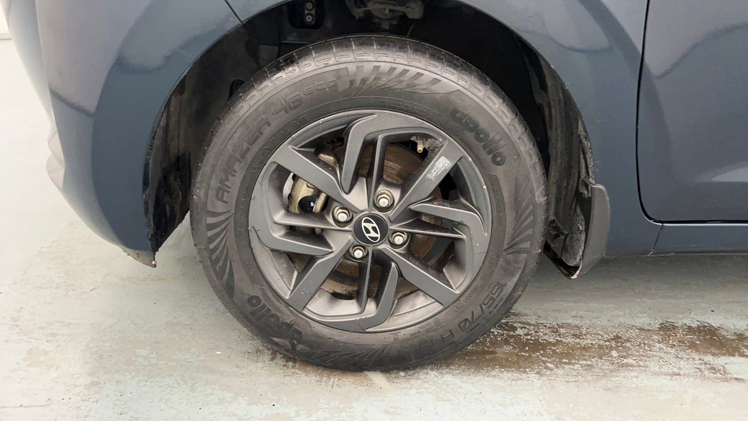 Used 2021 Hyundai Grand i10 Nios Sportz 1.2 Kappa VTVT Petrol Manual tyres LEFT FRONT TYRE RIM VIEW