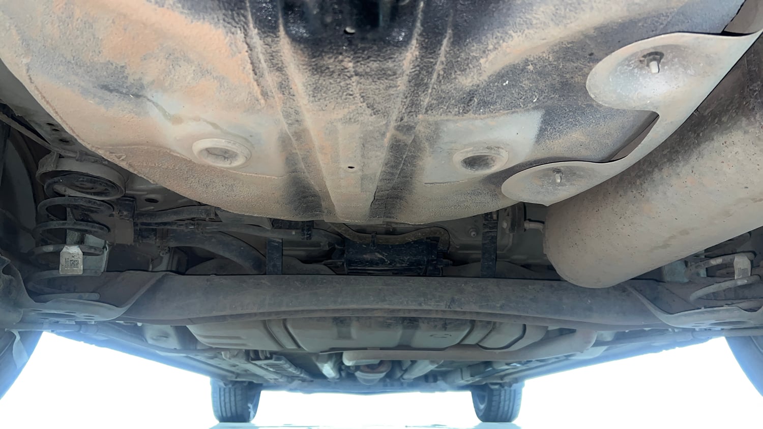 Used 2021 Hyundai Verna SX (O) 1.0 Turbo DCT Petrol Automatic extra REAR UNDERBODY VIEW (TAKEN FROM REAR)