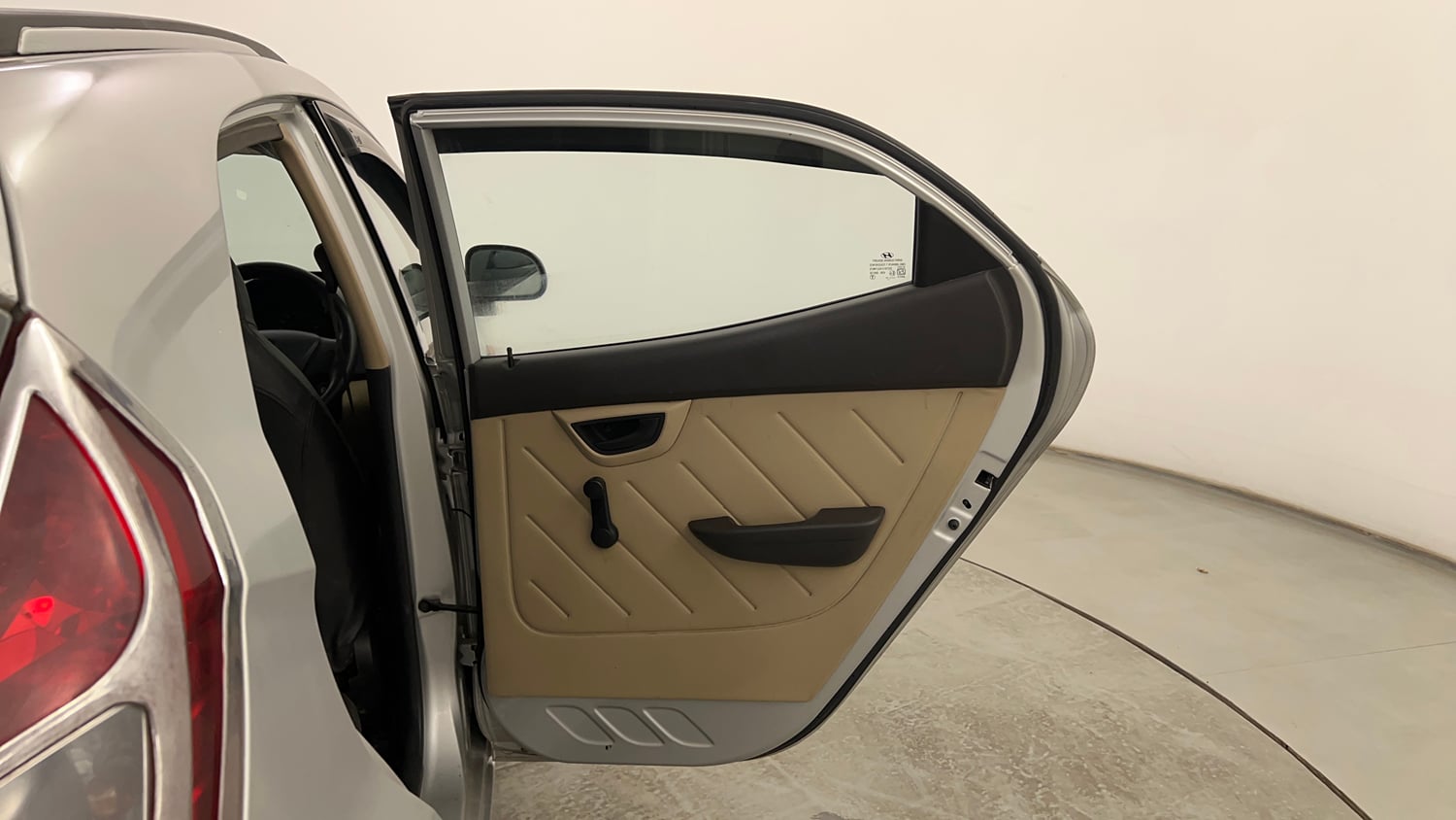 Used 2018 Hyundai Eon Era + Petrol Manual interior RIGHT REAR DOOR OPEN VIEW