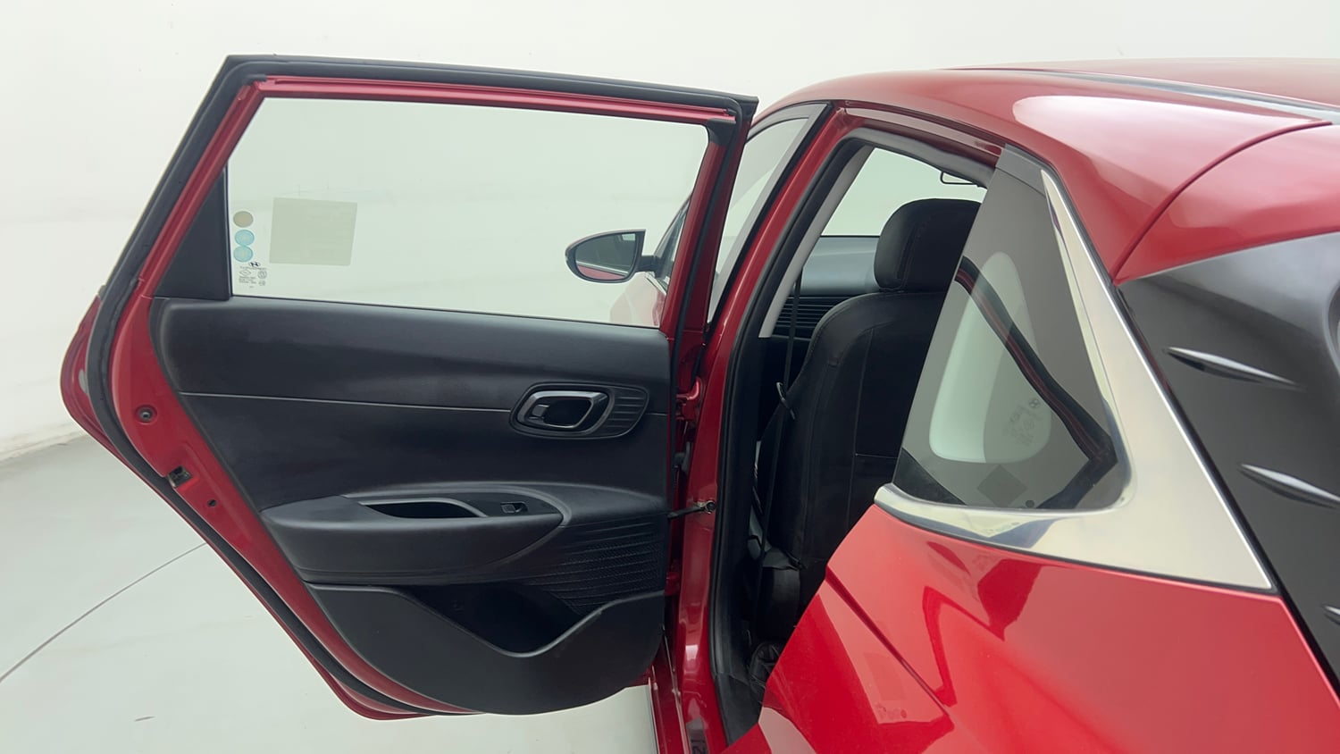 Used 2021 Hyundai i20 Sportz 1.2 MT Petrol Manual interior LEFT REAR DOOR OPEN VIEW