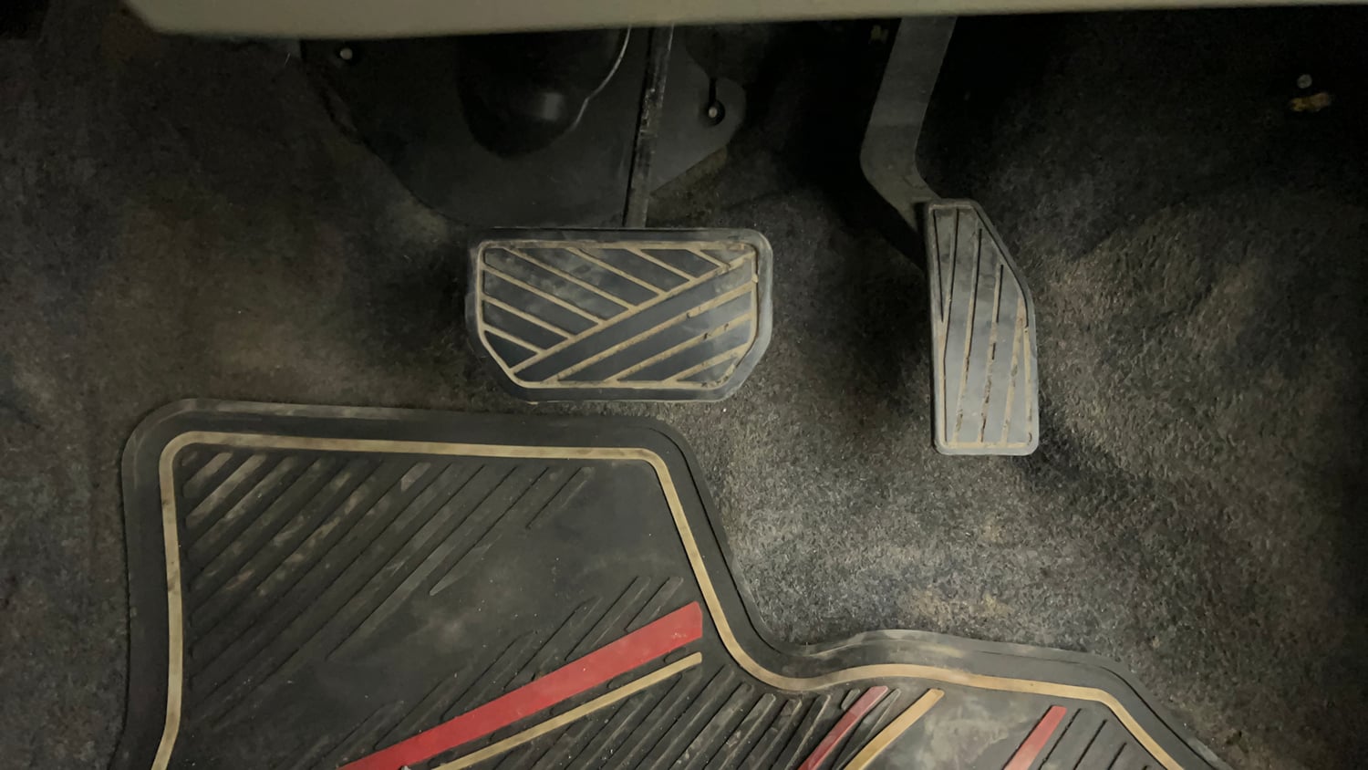 Used 2017 Maruti Suzuki Celerio VXi AMT Petrol Automatic interior PEDALS VIEW